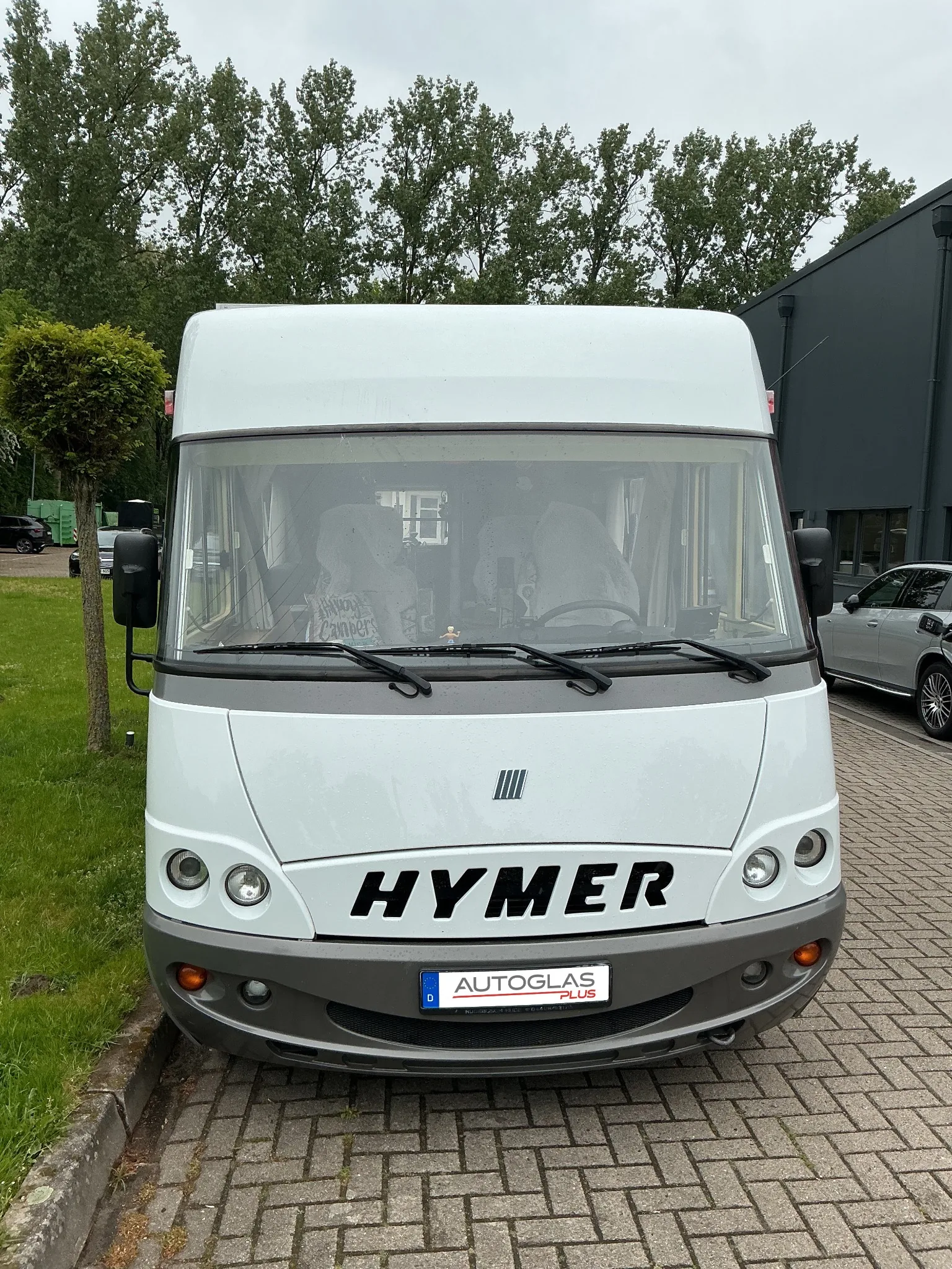 Hymer B-Klasse Wohnmobil bei Autoglas Plus